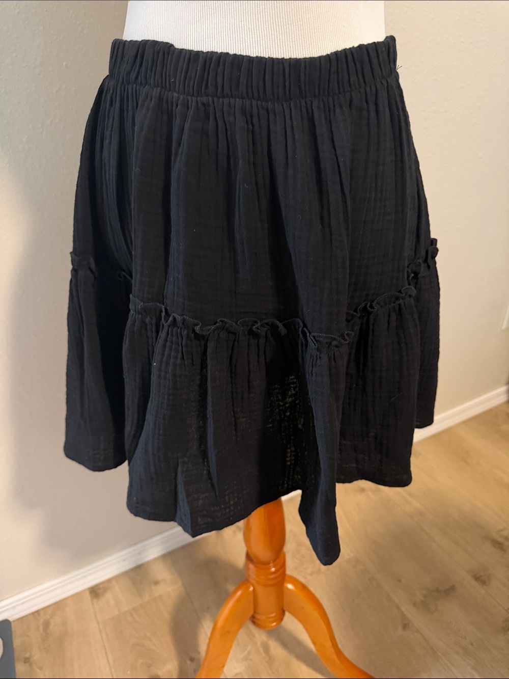 Audrey 3+1 Black Tiered Gauze Skirt